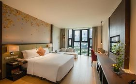 Lia Charlton Hotel Shenzhen