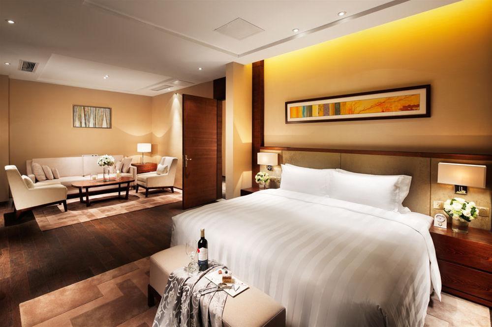 Lia Charlton Hotel Shenzhen Exterior photo