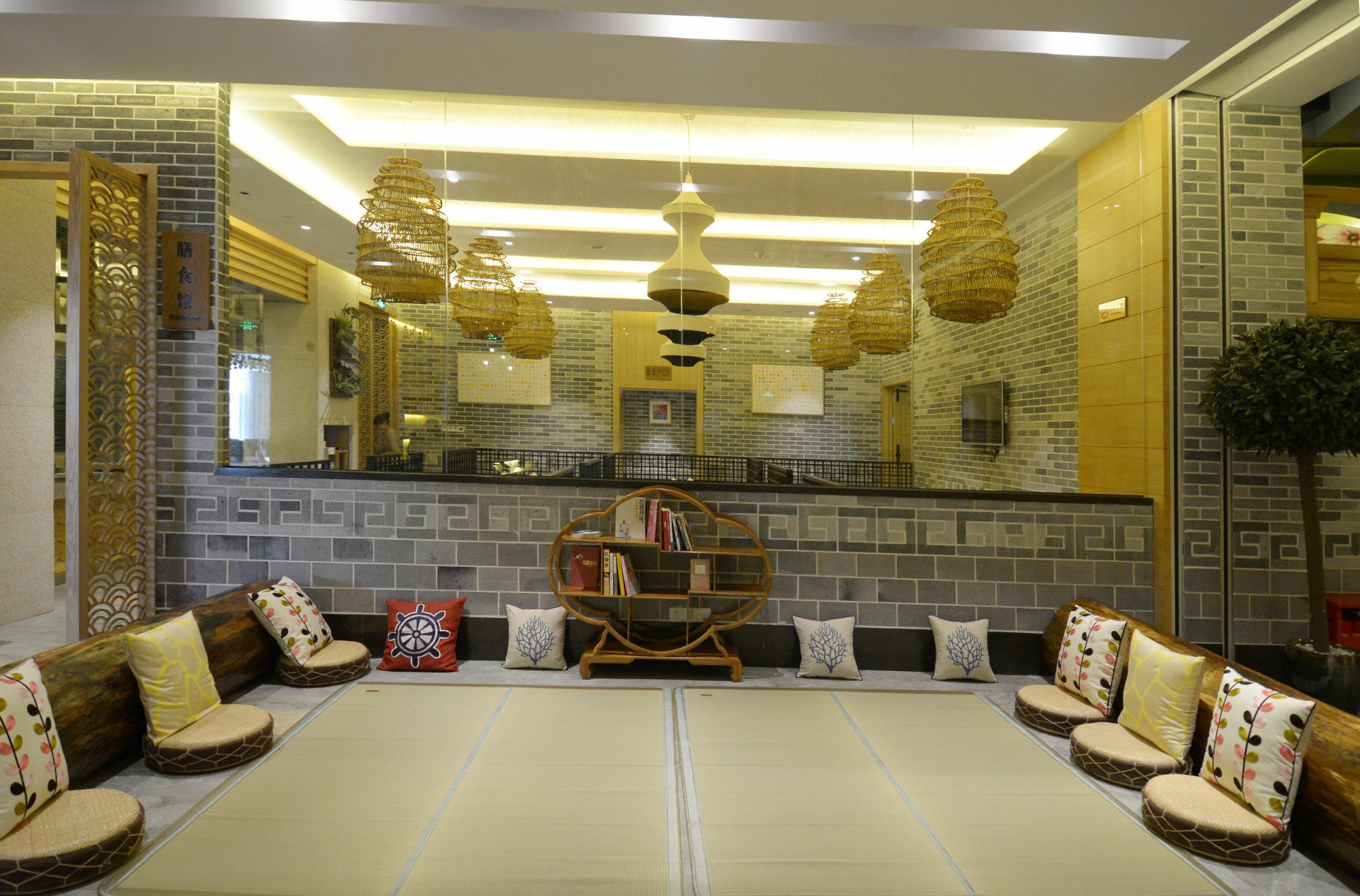 Lia Charlton Hotel Shenzhen Exterior photo